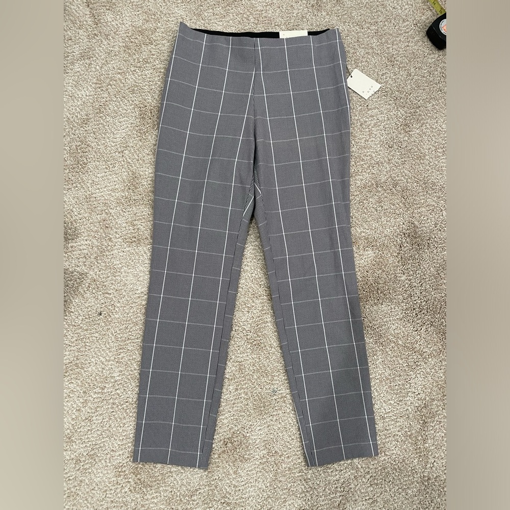 A New Day - straight leg ankle pants, size 4